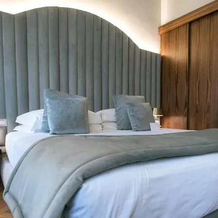 Antico Del Sole Al Pantheon Hotel 4*