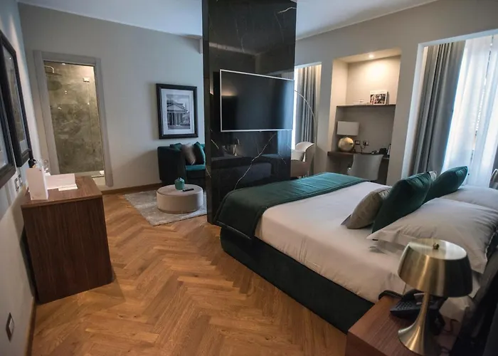 Antico Del Sole Al Pantheon Hotel 4*