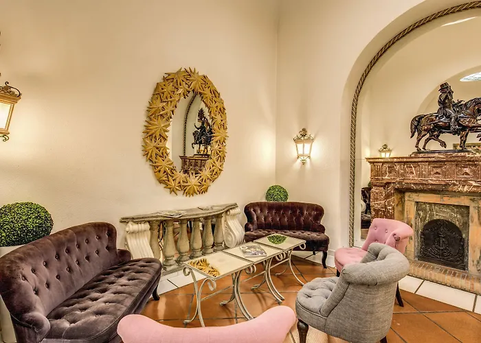 Antico Del Sole Al Pantheon Hotel 4*