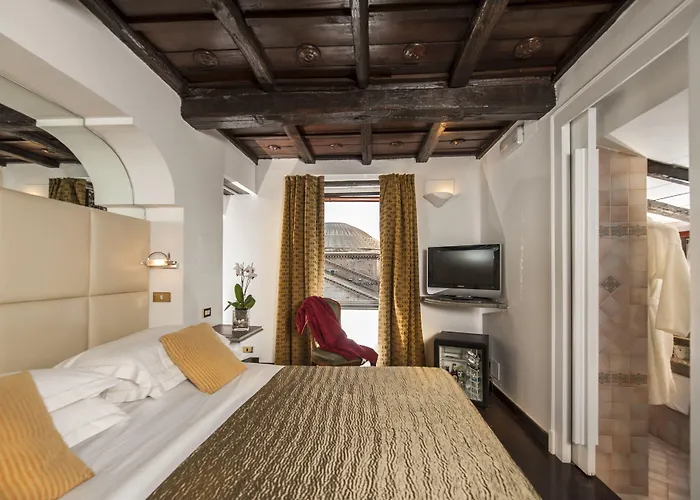 Antico Del Sole Al Pantheon