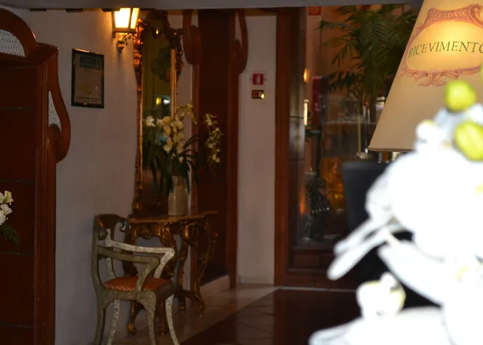 Hotel Antico Del Sole Al Pantheon