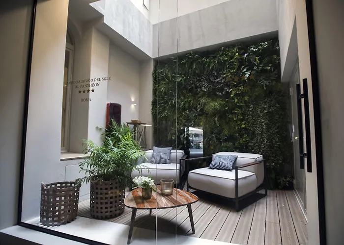 Antico Del Sole Al Pantheon Hotel 4*