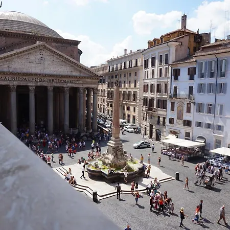 Отель Antico Del Sole Al Pantheon 4*